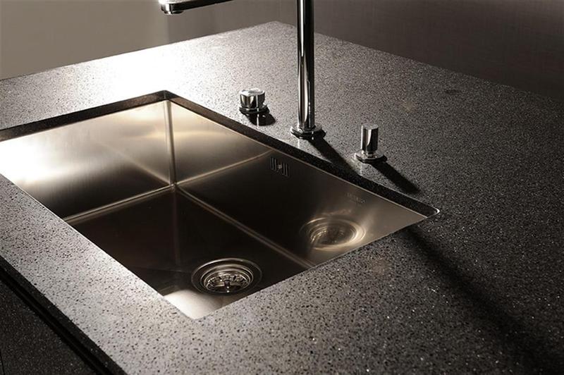 Ramella Graniti Piani cucina in quarzo
