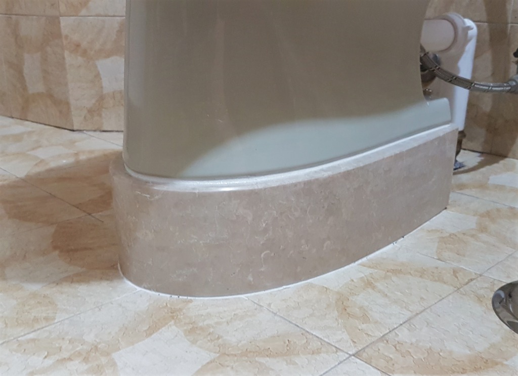Ramella Graniti Alzate a massello per sanitari.