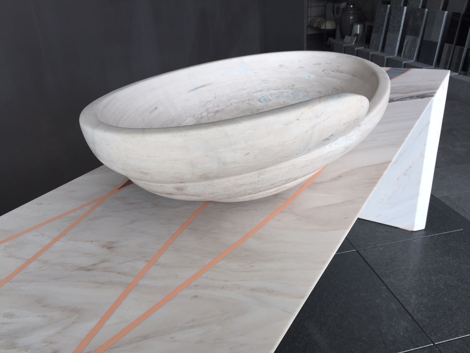 Ramella Graniti Shell Basin