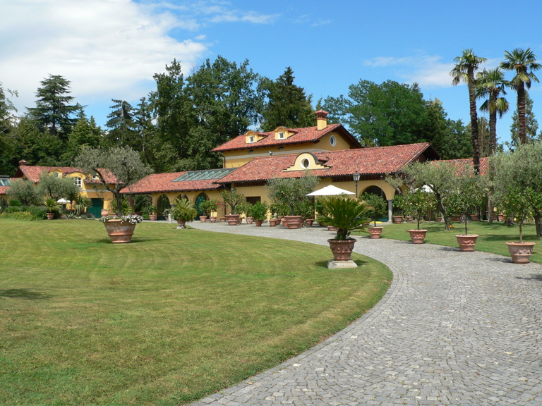 Ramella Graniti Cubetti in Sienite 9/11 in Cascina Bonina