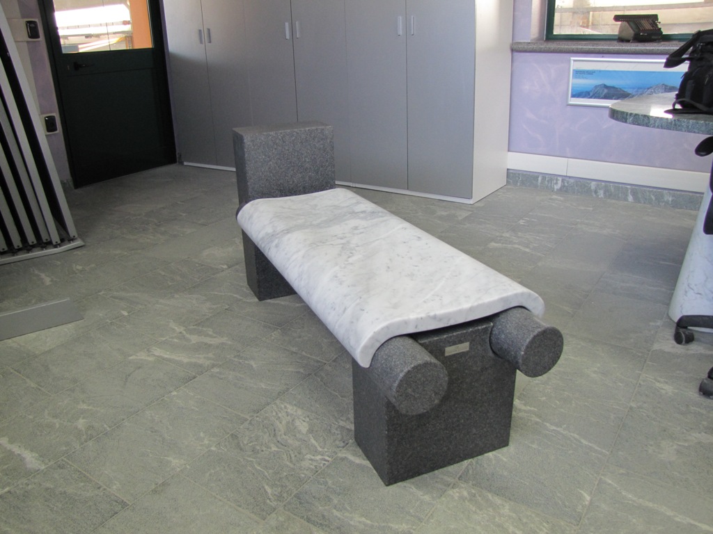 Ramella Graniti Ingot bench designed by Arch. Enrico Besutti.