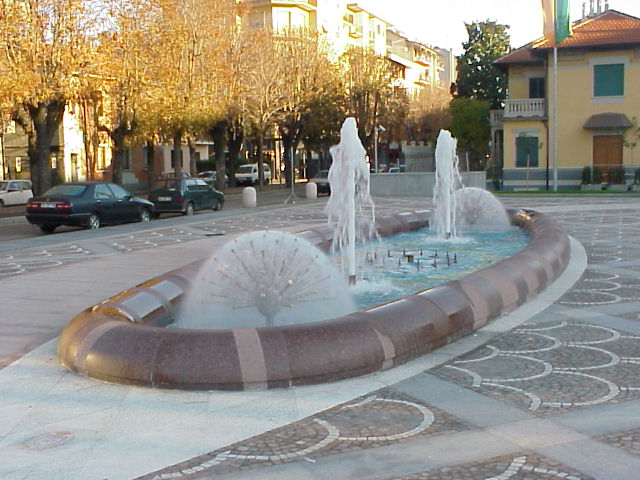 Ramella Graniti Fontana in Piazza a Venaria Reale