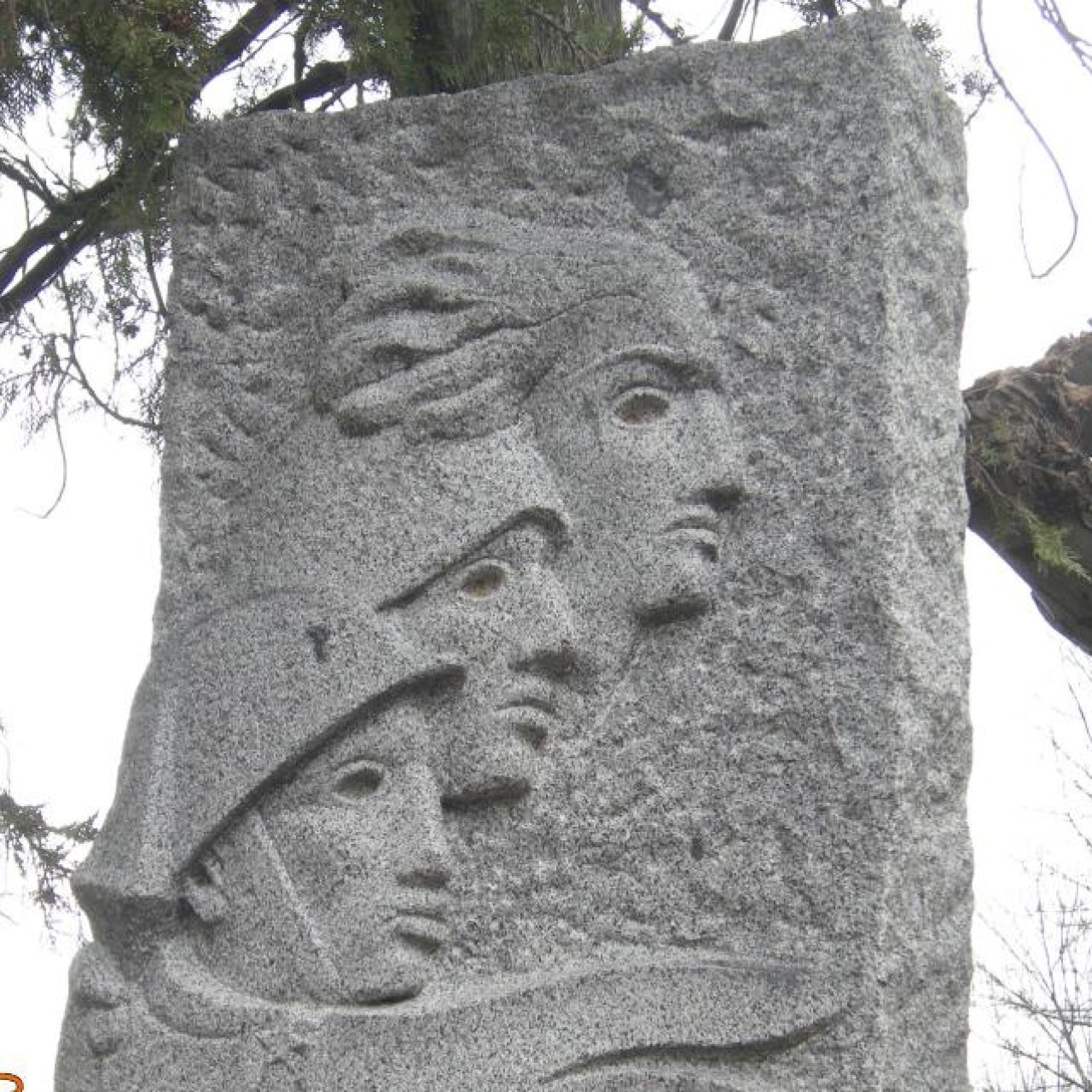 Ramella Graniti Stele in sienite