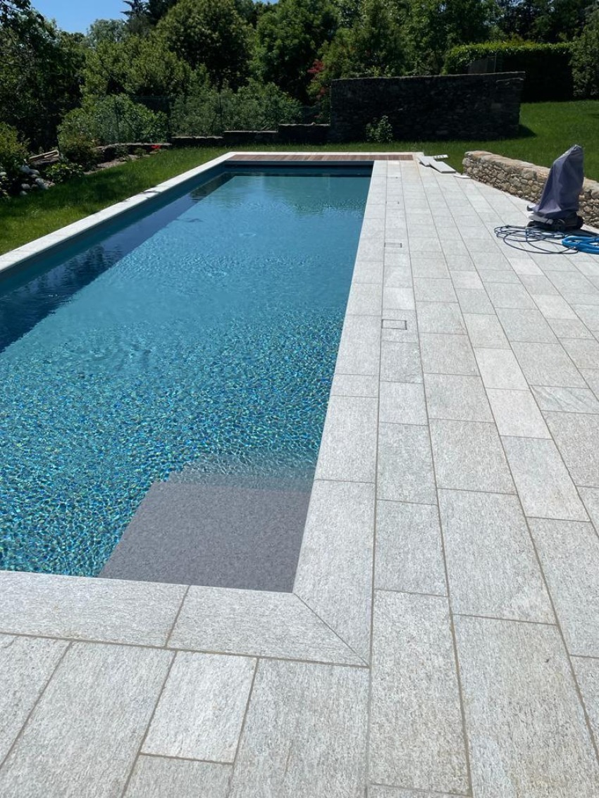 Ramella Graniti Piscina Botto Luserna Super anticata Pollone (2)